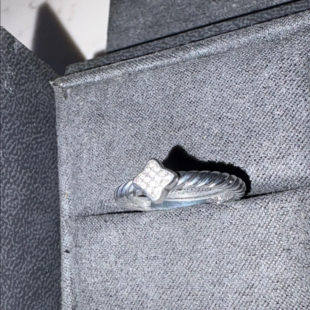 David Yurman ring Size.7 - Picture 4 of 4